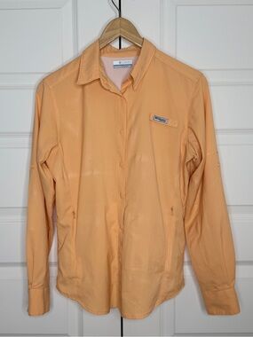 Columbia Women’s Long Sleeve Sun Shirt - Peach/Light Orange